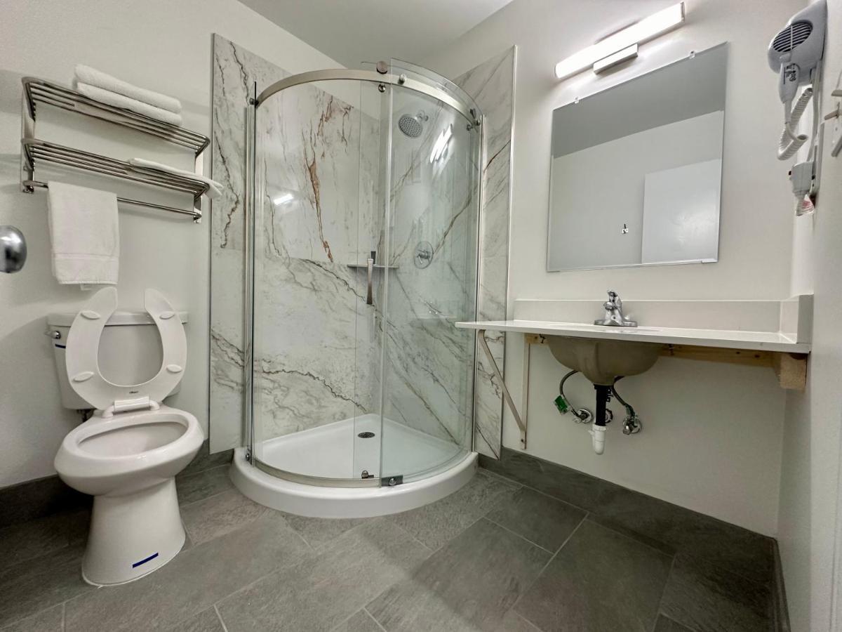 Royal Inn And Suites Charlotte Airport 외부 사진