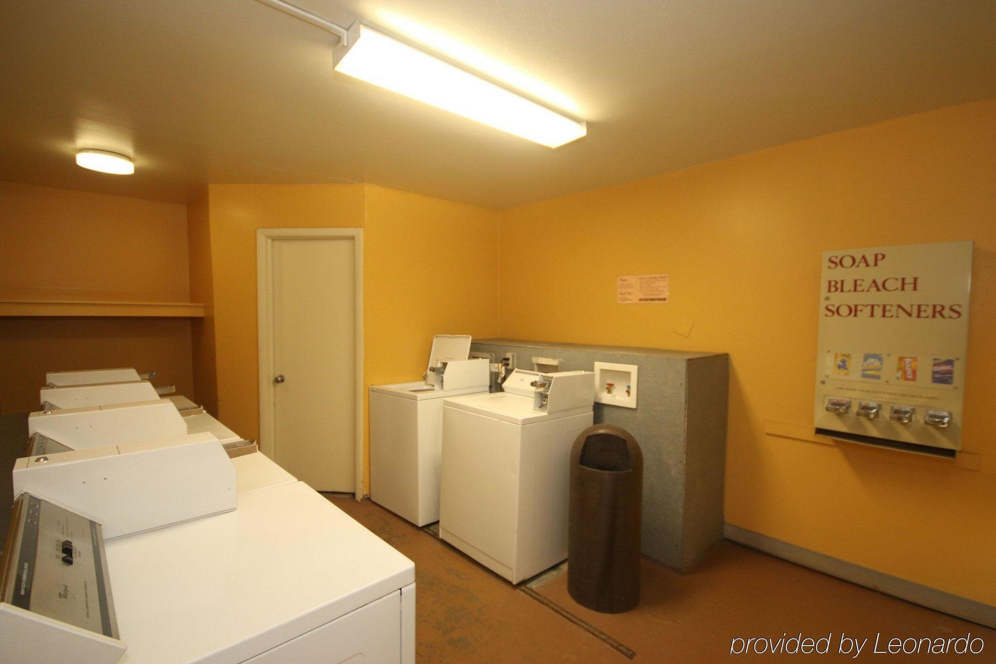 Royal Inn And Suites Charlotte Airport 외부 사진